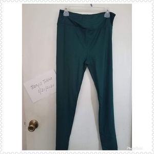 Lularoe solid leggings